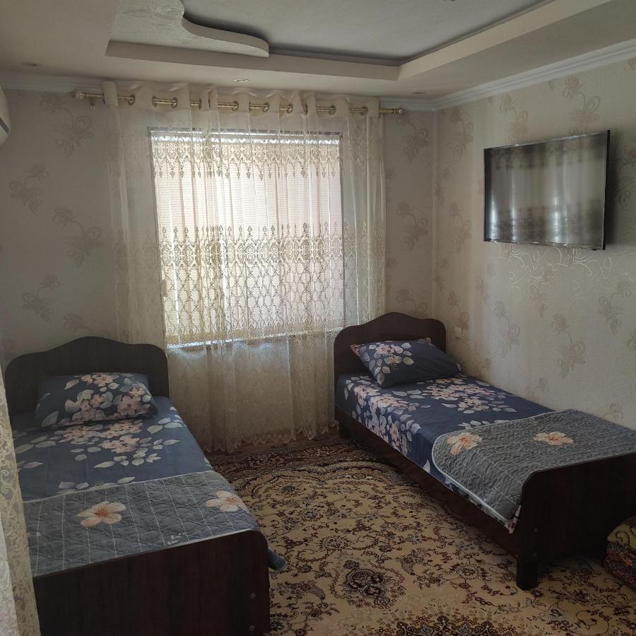 Muharram Homestay In The Neighborhood Of The Registan Square, 家族 ゲストハウス Samarkand Exterior foto
