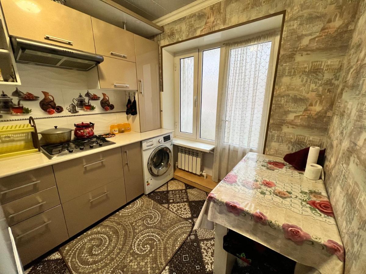 Muharram Homestay In The Neighborhood Of The Registan Square, 家族 ゲストハウス Samarkand Exterior foto