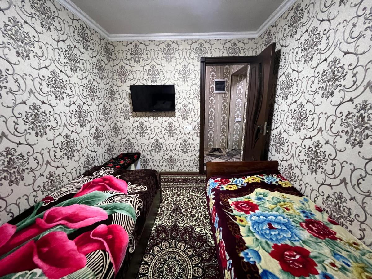 Muharram Homestay In The Neighborhood Of The Registan Square, 家族 ゲストハウス Samarkand Exterior foto