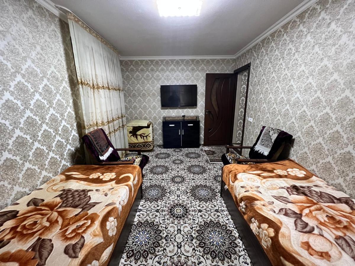 Muharram Homestay In The Neighborhood Of The Registan Square, 家族 ゲストハウス Samarkand Exterior foto